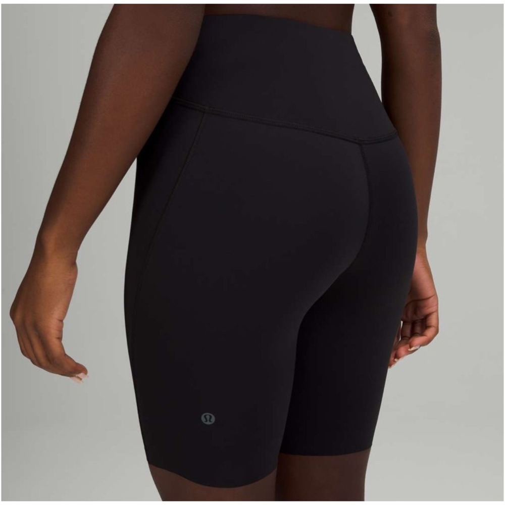 Lululemon Base Pace High-Rise Short 8" Black Nulux Biker Shorts Size 4